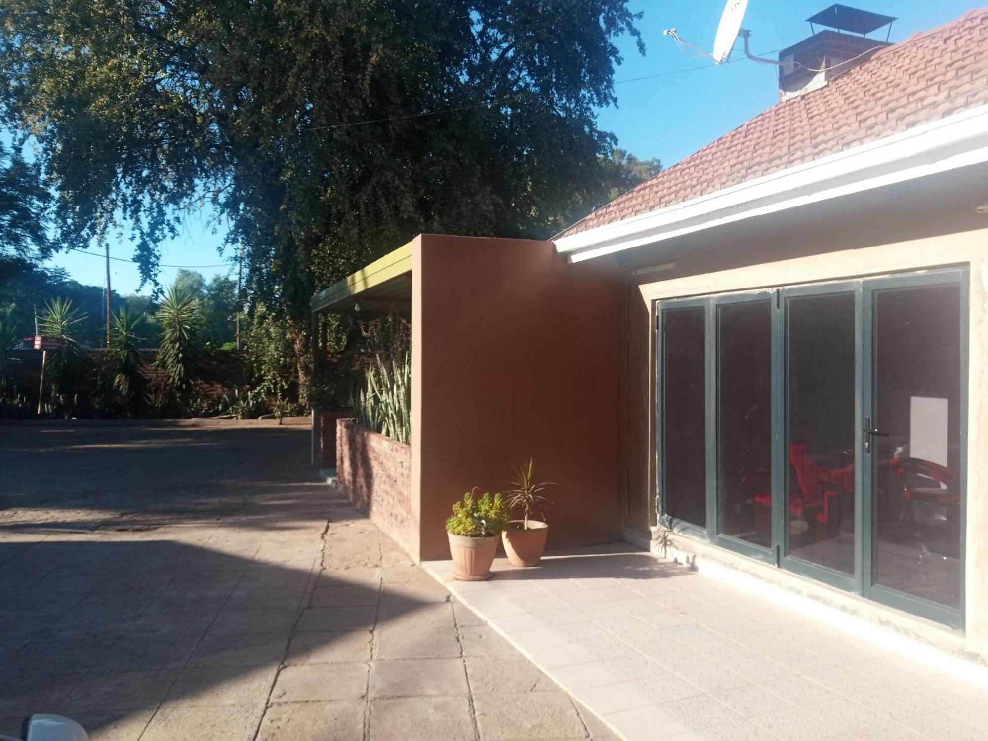 River-Ridge Guest House Gaborone Extérieur photo